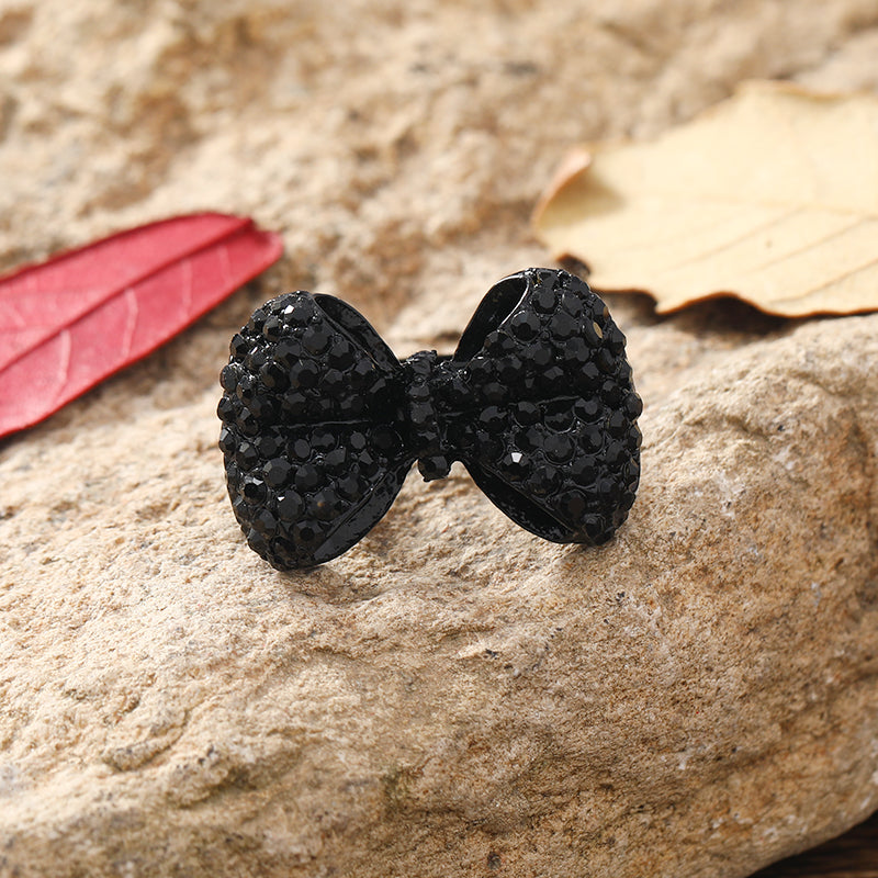 A Stylish And Personalized Ring For Women - A Creative, Elegant And Retro Black Bow Ring Adorned With Rhinestones, Adjustable, Perfect For Daily Wear, Versatile Styling And Gifting.