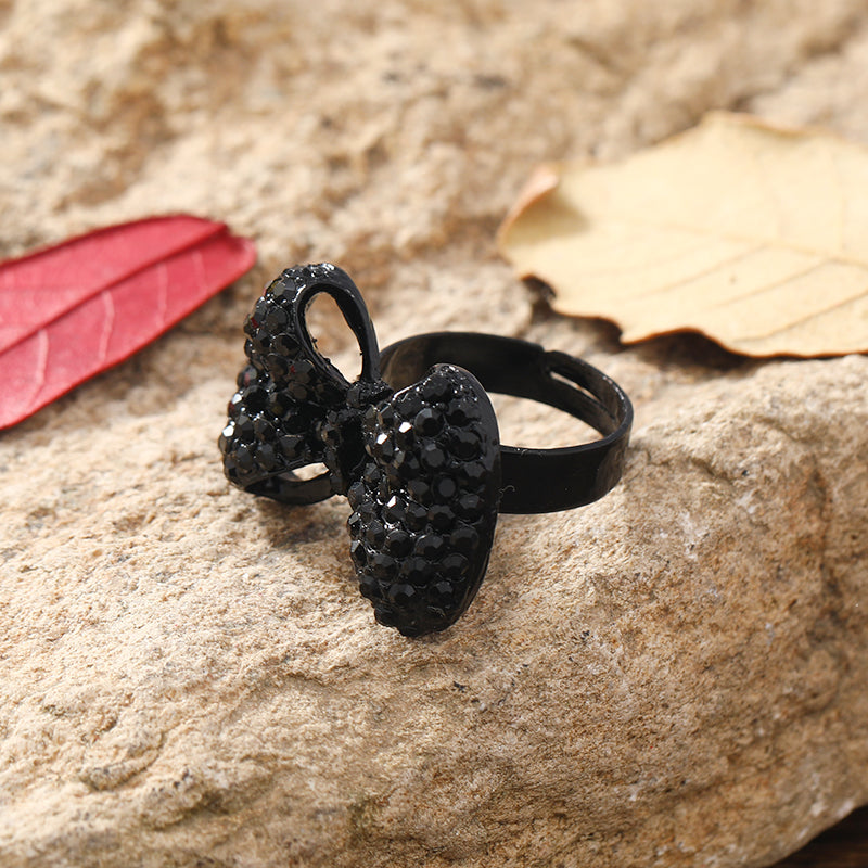 A Stylish And Personalized Ring For Women - A Creative, Elegant And Retro Black Bow Ring Adorned With Rhinestones, Adjustable, Perfect For Daily Wear, Versatile Styling And Gifting.