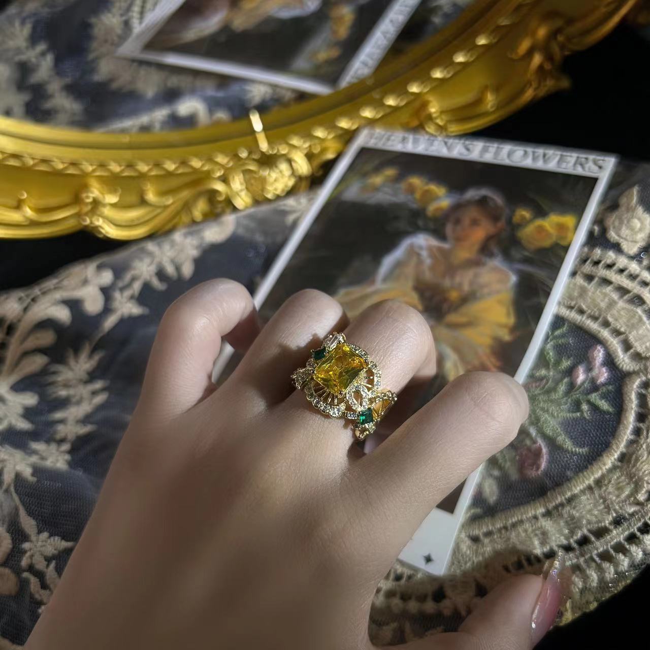 Medieval Hollowed Out Ring With A High-end And Retro Feel