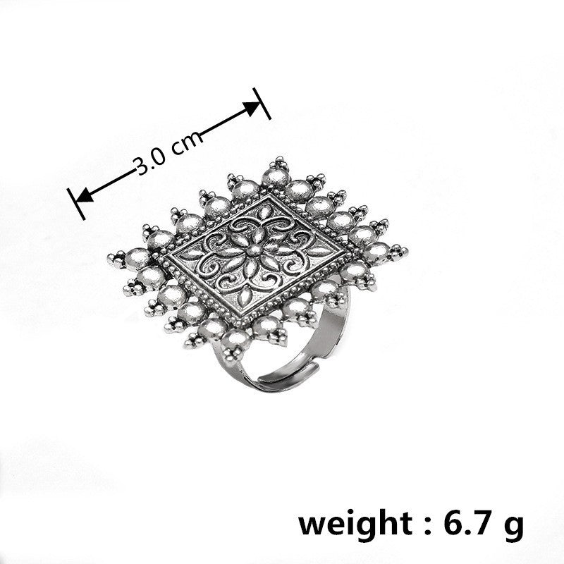A Stylish And Personalized Women's Ring - Creative, Fashion-Forward Retro Square Open-Ended Ring, Perfect For Daily Wear, Versatile Styling And Gifting.